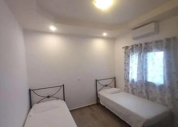 Damian House بيت للعطل أفانتو